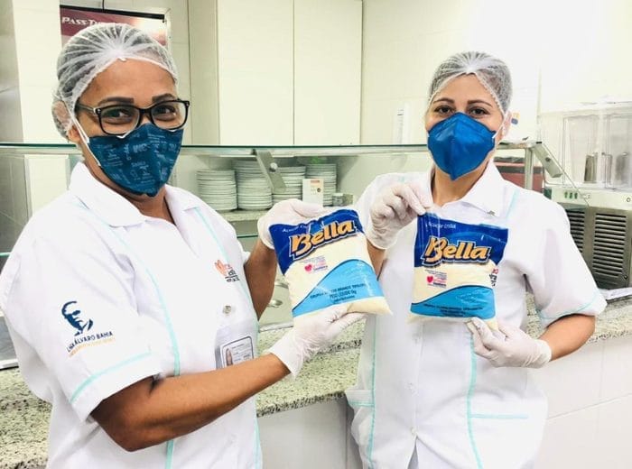 Com o selo solidário estampado em seus produtos, como o Açúcar Bella, a Bella Group passou a transformar cada venda em apoio direto ao hospital.