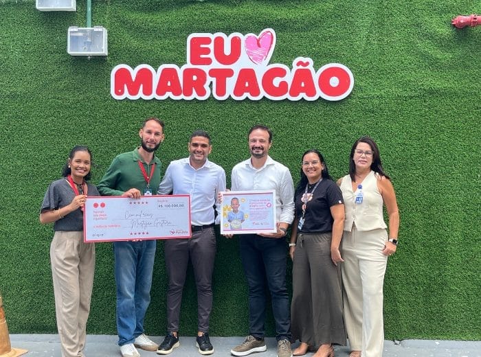 Com a campanha “Natal – Um Mar de Sonhos”, o Shopping Paralela destinou R$ 100 mil para requalificação do setor de bioimagem do Martagão. 