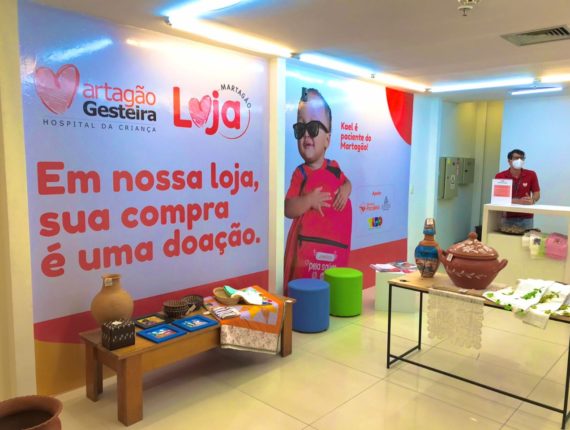 Martagão Gesteira inaugura loja no Shopping Paralela