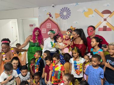 Em ação do voluntariado, Gilmelândia faz um ‘pré-carnaval’ para pacientes